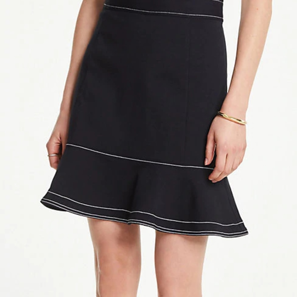 NWT Ann Taylor Petite Stitched Ponte‎ Flounce Skirt